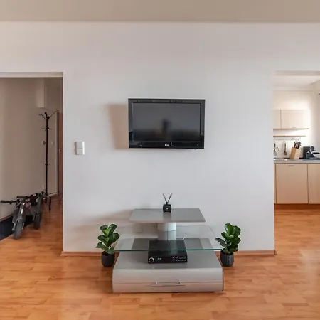Apartment Strawberry *